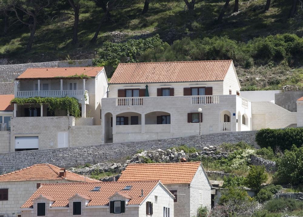 Pucisca Villa Postira Exteriér fotografie
